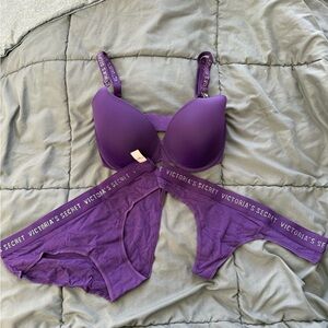 Victoria's Secret Purple Bra with Lace Trim